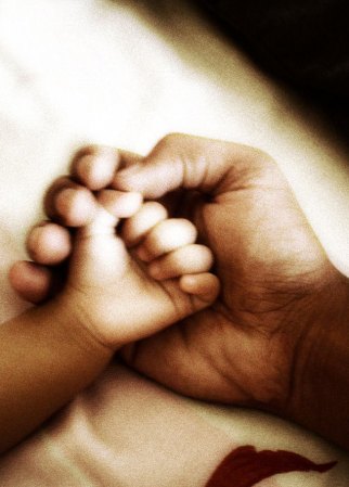 father-child-hands1